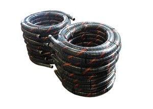 Floating hose